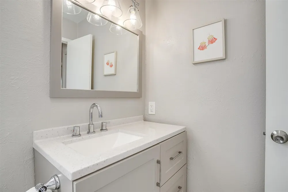 1006 Thannisch Drive Arlington, TX 76011