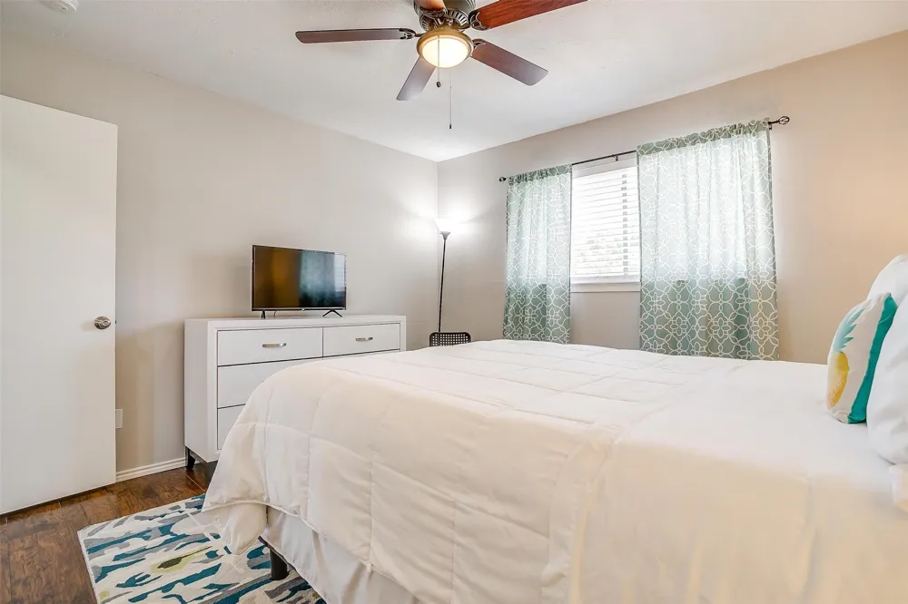 1006 Thannisch Drive Arlington, TX 76011