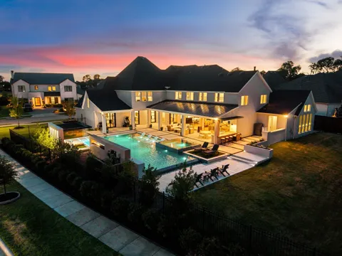 300 Spade Ranch Road