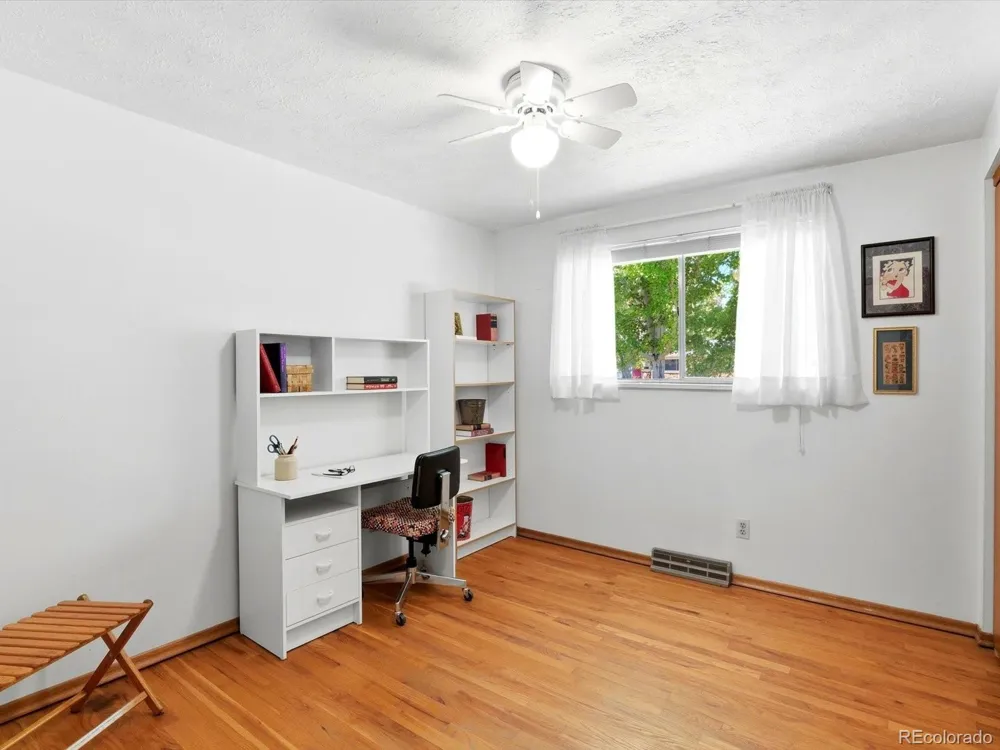 1433 Spencer Street Longmont, CO 80501