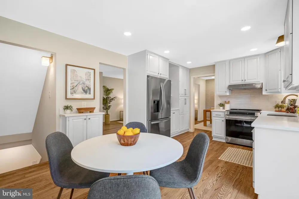 5416 CHATSWORTH COURT Fairfax, VA 22032