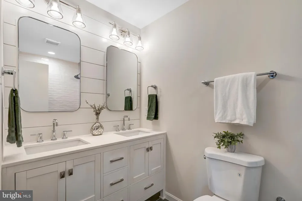 5416 CHATSWORTH COURT Fairfax, VA 22032