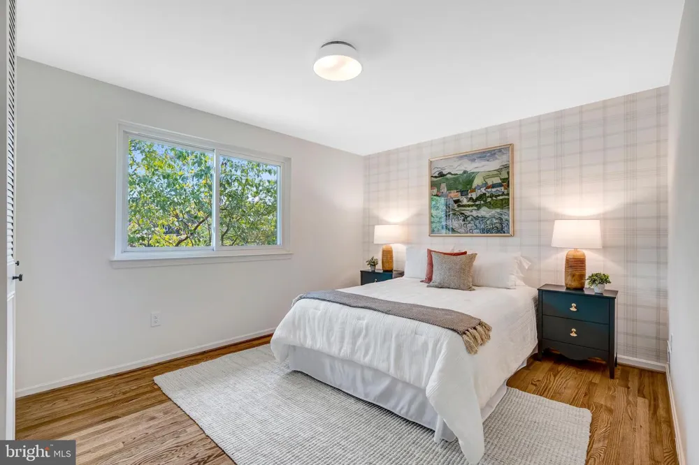 5416 CHATSWORTH COURT Fairfax, VA 22032