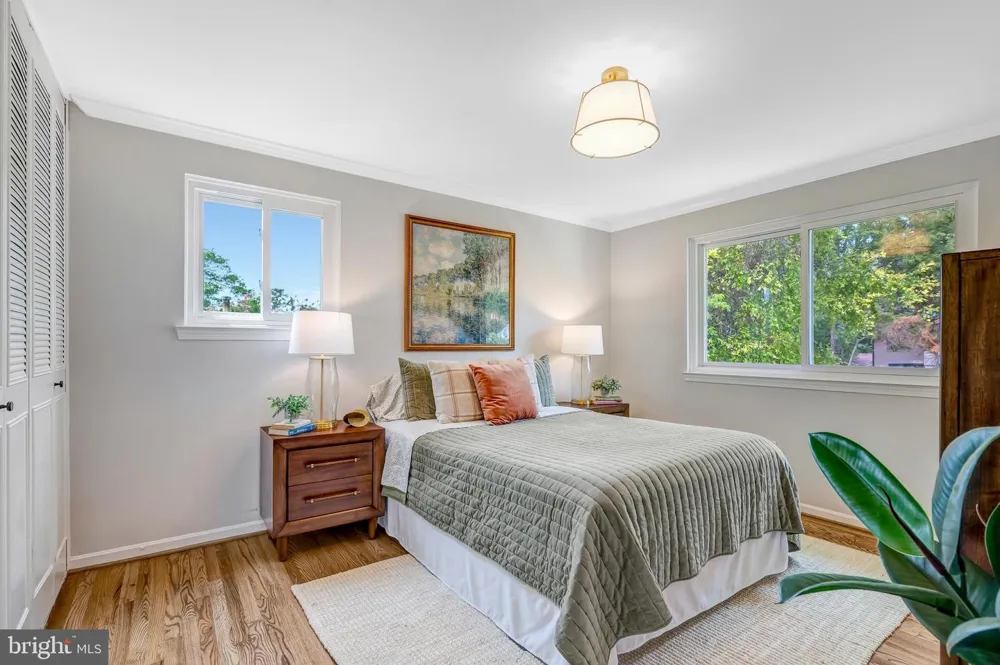 5416 CHATSWORTH COURT Fairfax, VA 22032