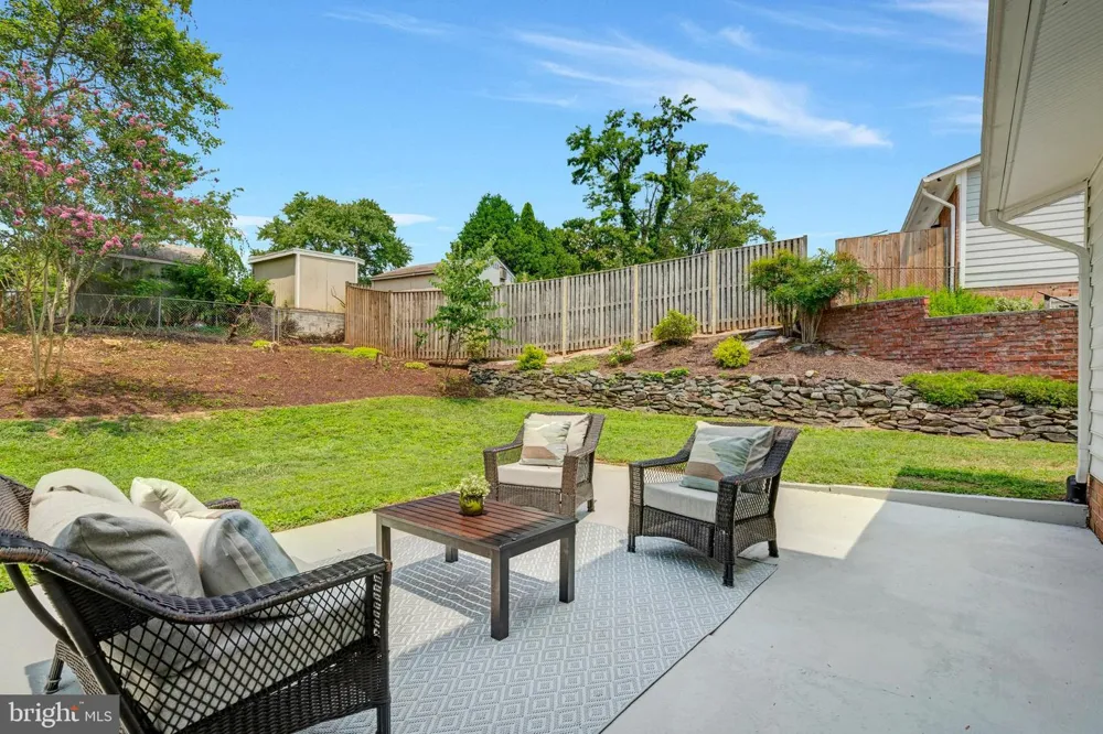 5416 CHATSWORTH COURT Fairfax, VA 22032
