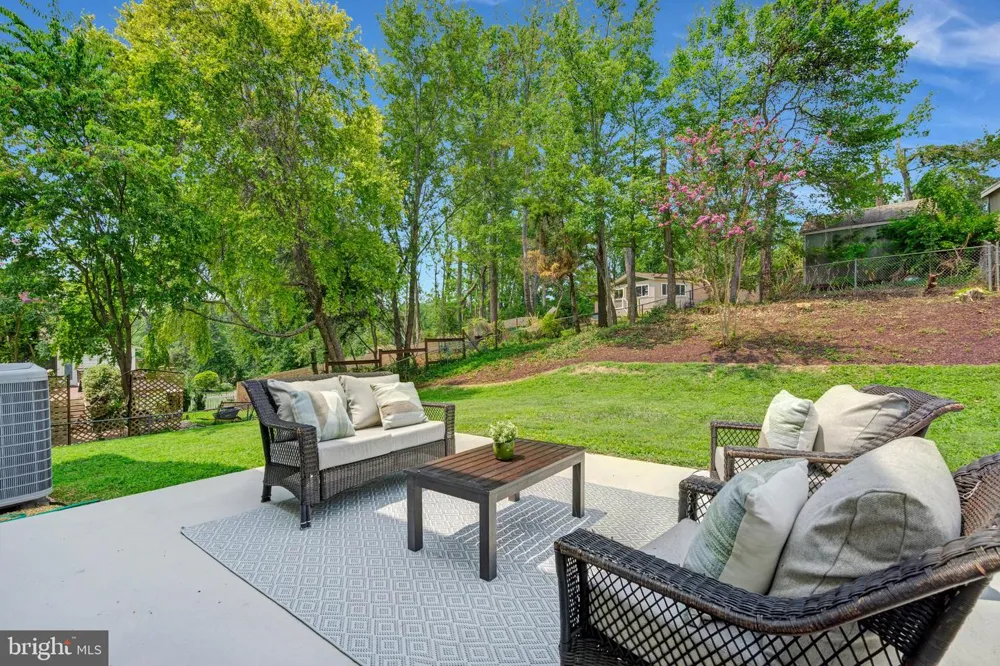 5416 CHATSWORTH COURT Fairfax, VA 22032