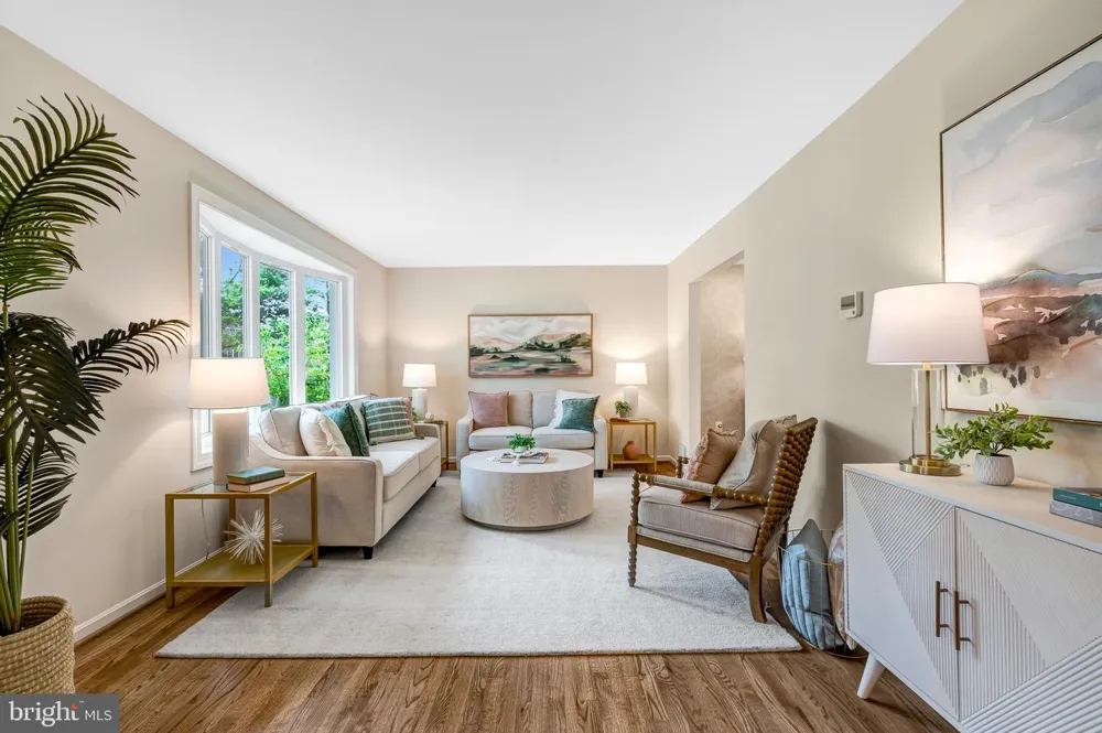 5416 CHATSWORTH COURT Fairfax, VA 22032