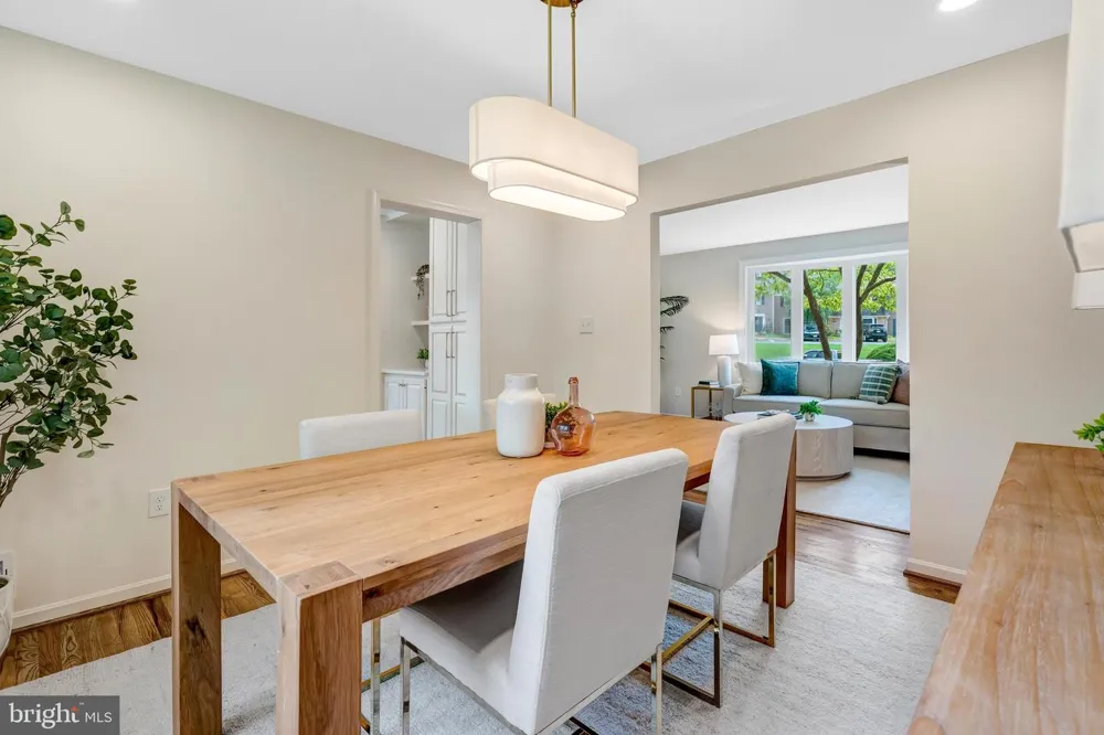 5416 CHATSWORTH COURT Fairfax, VA 22032