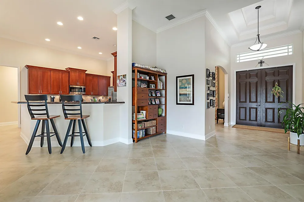 15652 86TH WAY Palm Beach Gardens, FL 33418