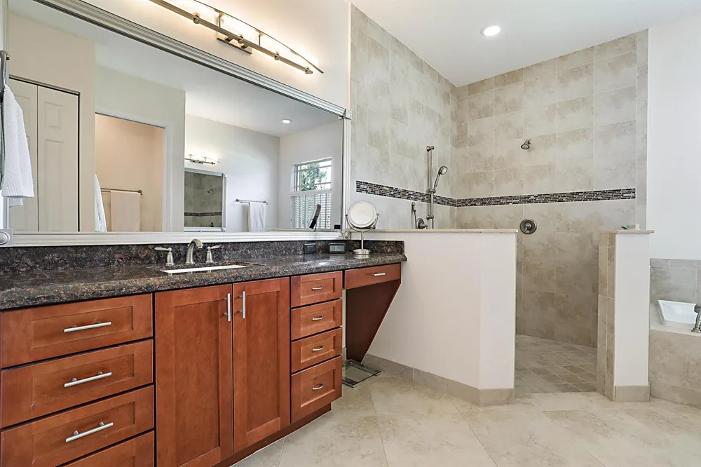 15652 86TH WAY Palm Beach Gardens, FL 33418