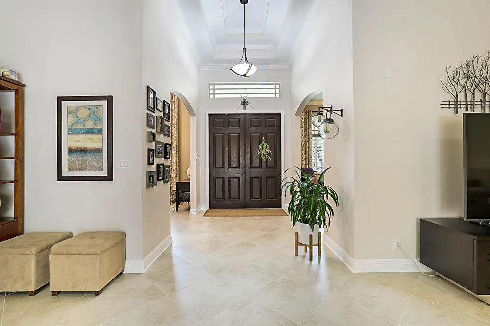 15652 86TH WAY Palm Beach Gardens, FL 33418
