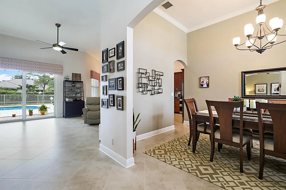 15652 86TH WAY Palm Beach Gardens, FL 33418