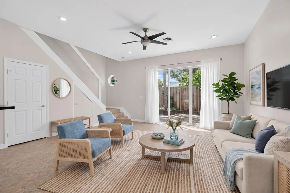 11 NE 20th Avenue Pompano Beach, FL 33060