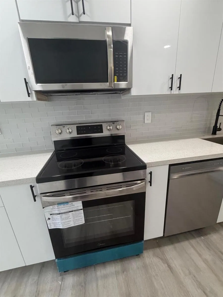 8630 NW 24TH COURT Sunrise, FL 33322