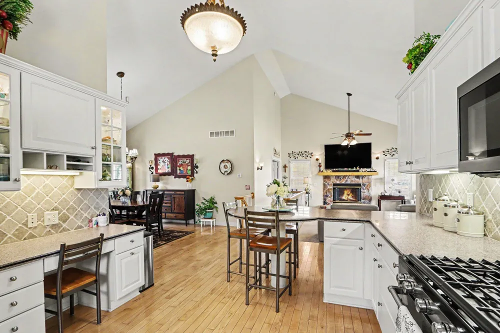 7928 Spring Haven Kalamazoo, MI 49009