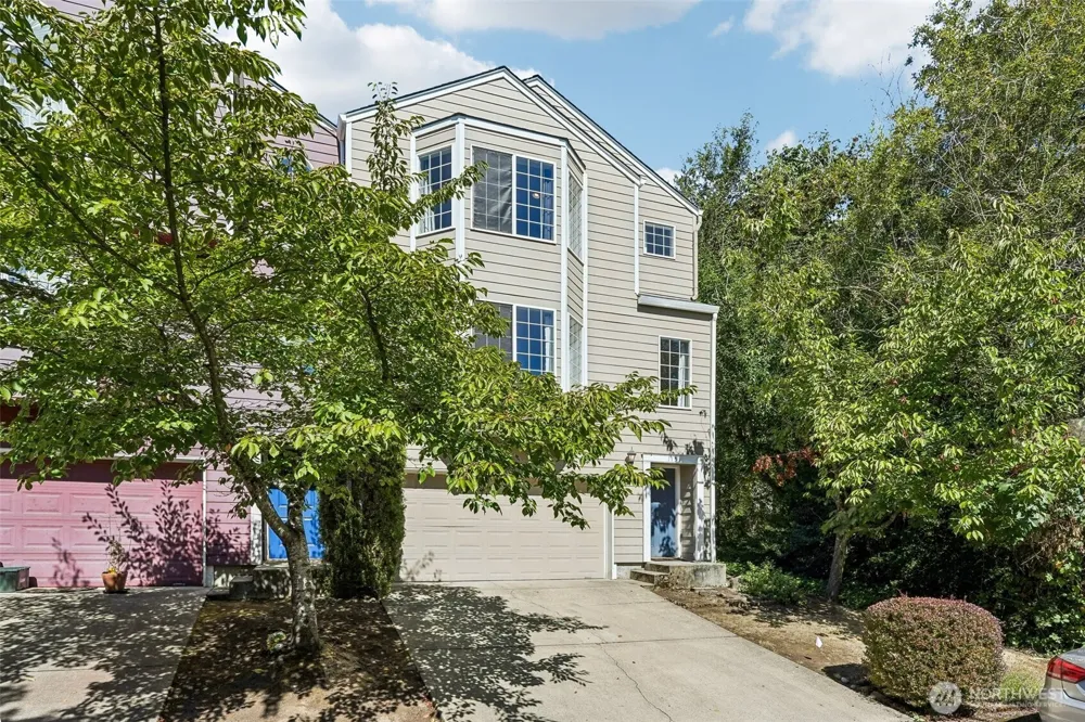 1153 NW 7th Way Camas, WA 98607