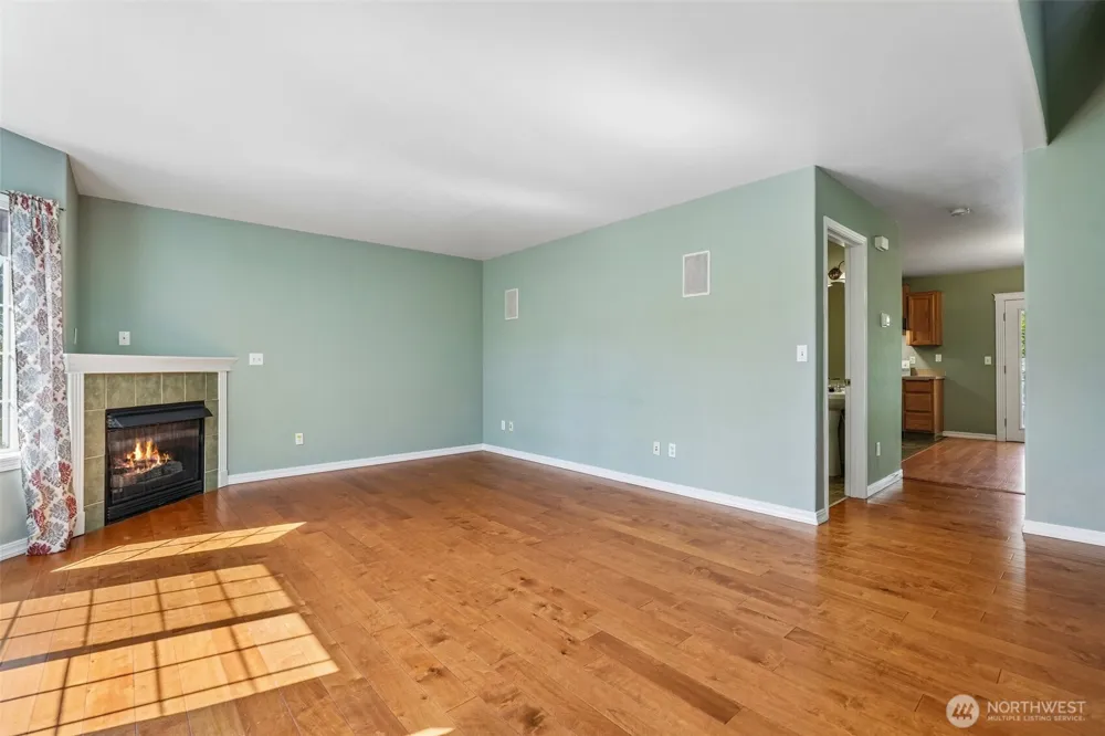 1153 NW 7th Way Camas, WA 98607