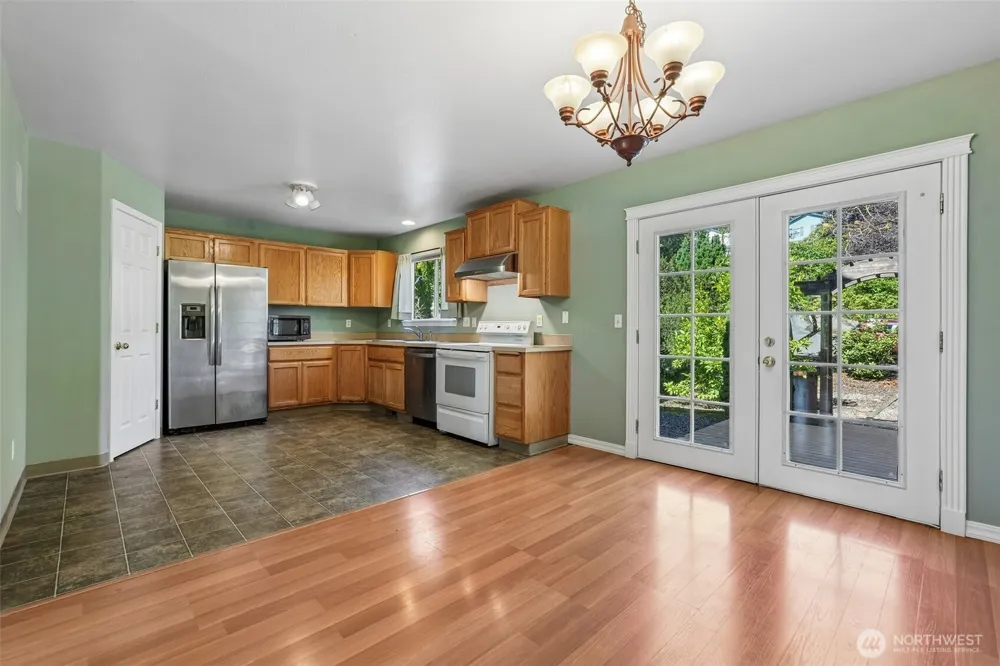 1153 NW 7th Way Camas, WA 98607