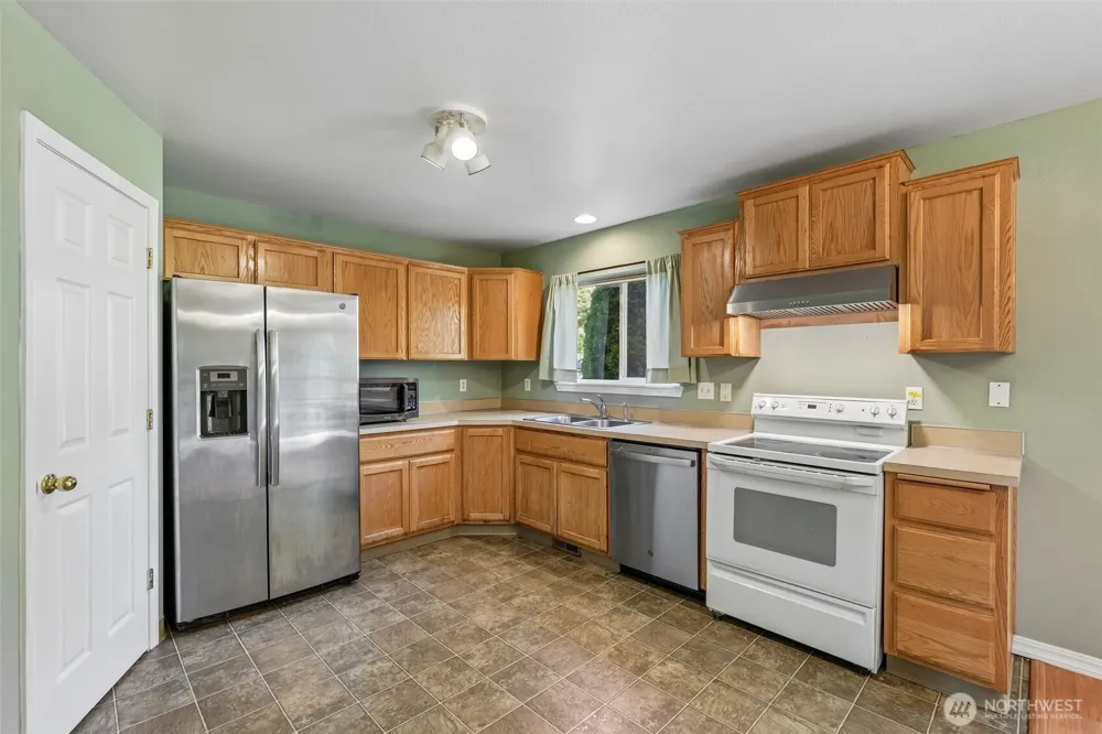 1153 NW 7th Way Camas, WA 98607