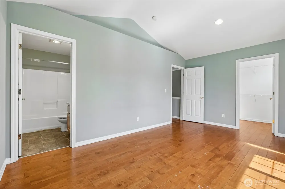 1153 NW 7th Way Camas, WA 98607