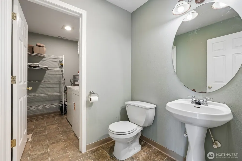 1153 NW 7th Way Camas, WA 98607