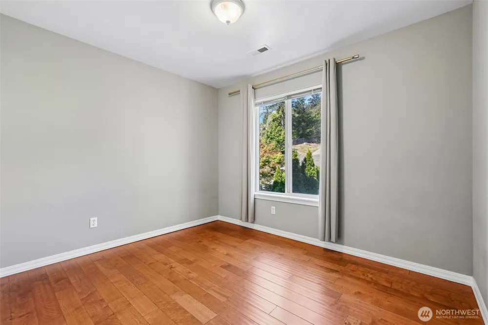 1153 NW 7th Way Camas, WA 98607