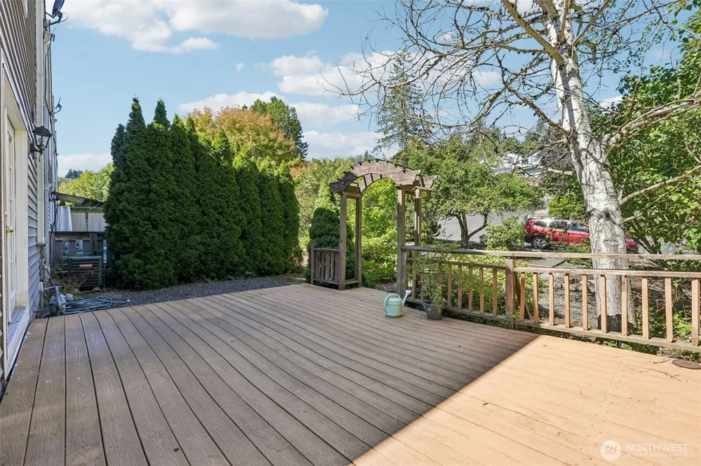1153 NW 7th Way Camas, WA 98607