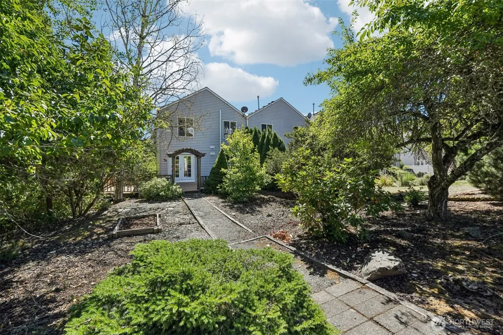 1153 NW 7th Way Camas, WA 98607