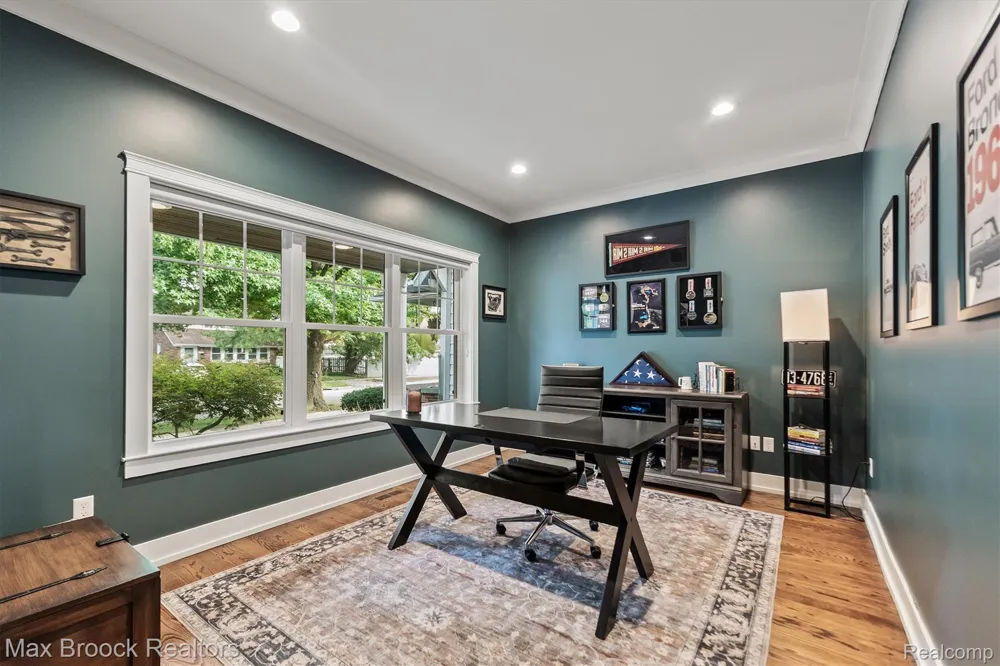 123 Potter Avenue Royal Oak City, MI 48067