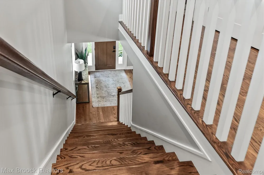 123 Potter Avenue Royal Oak City, MI 48067