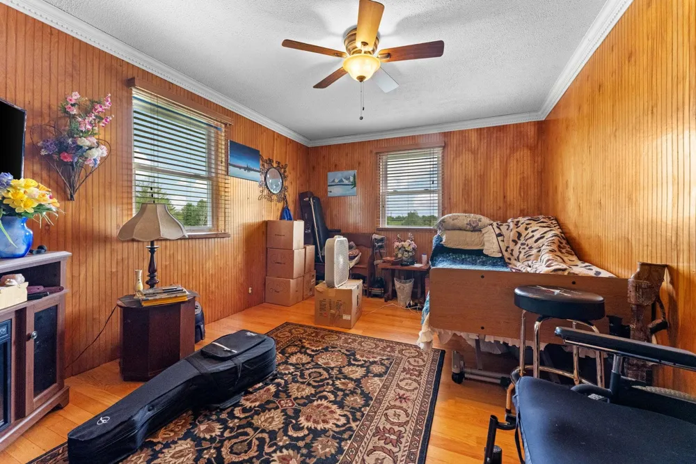 9425 W Coleman Isabella Township, MI 48632