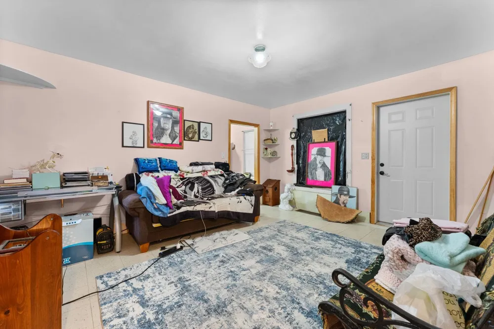 9425 W Coleman Isabella Township, MI 48632