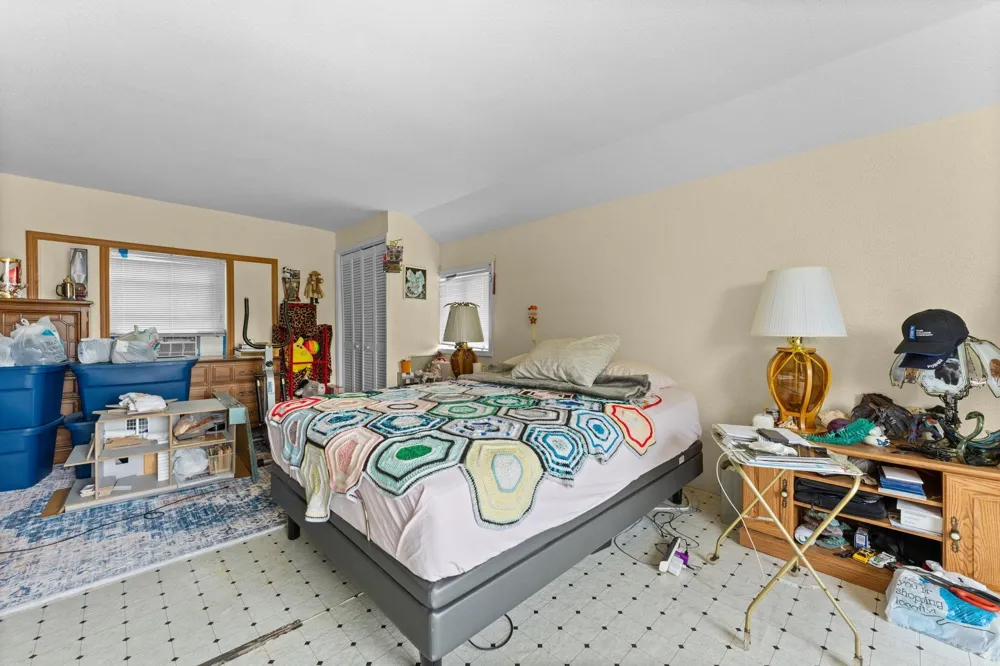 9425 W Coleman Isabella Township, MI 48632