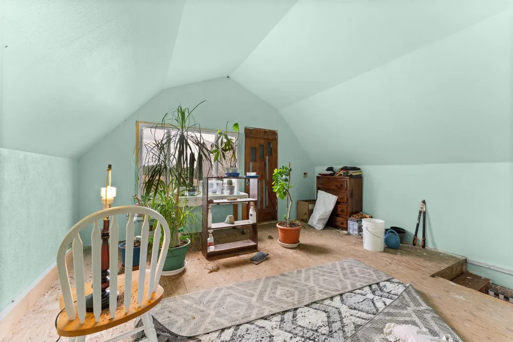 9425 W Coleman Isabella Township, MI 48632