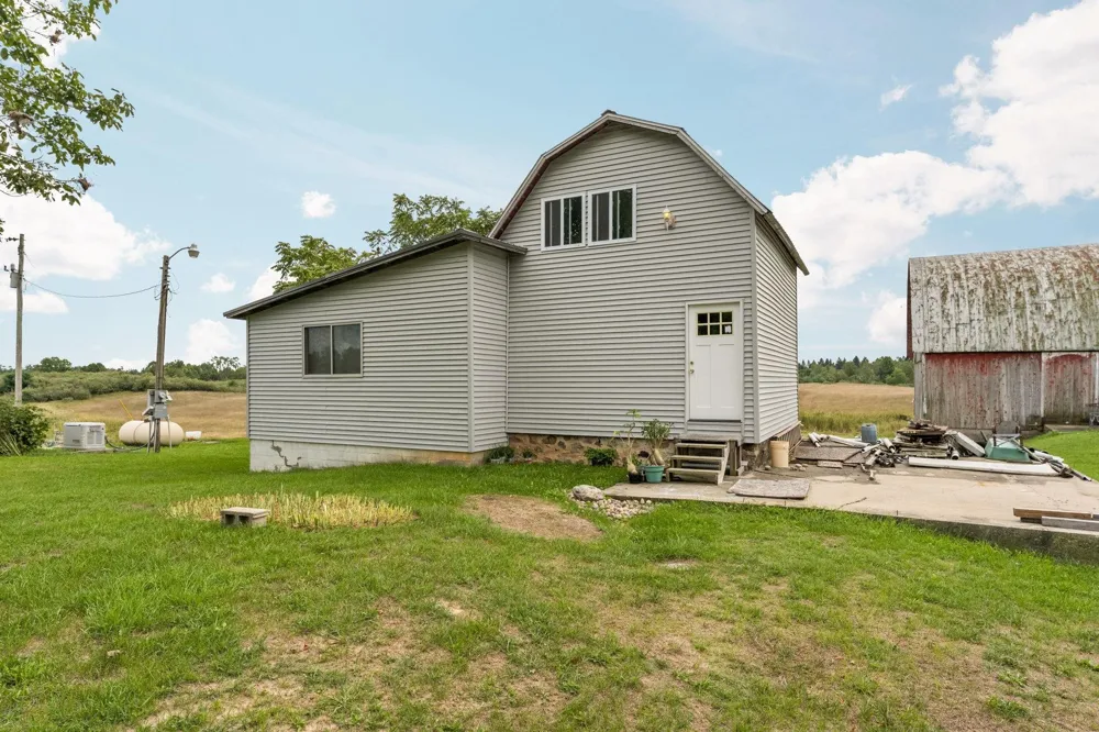 9425 W Coleman Isabella Township, MI 48632