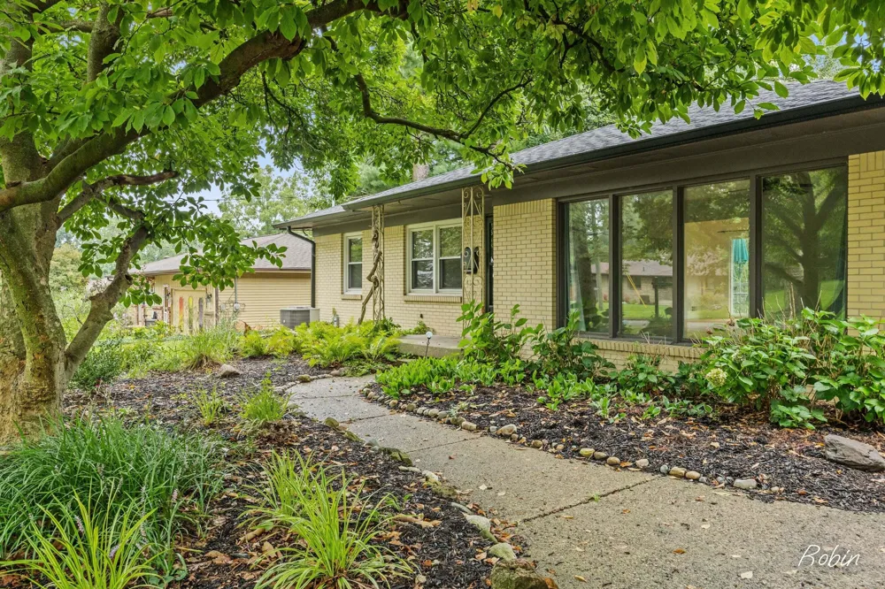 1546 7th Street NW Grand Rapids City, MI 49504
