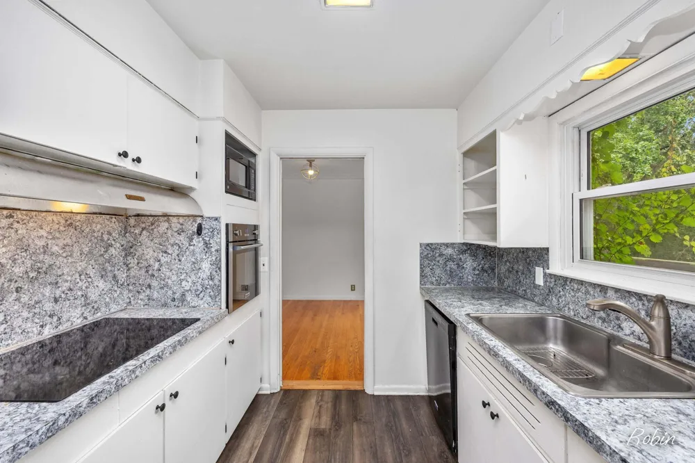 1546 7th Street NW Grand Rapids City, MI 49504