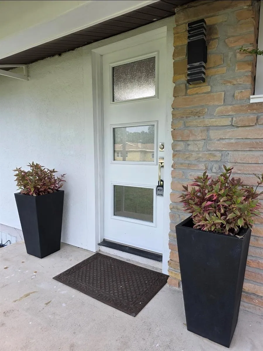 1205 WILLIS AVENUE Sarasota, FL 34232