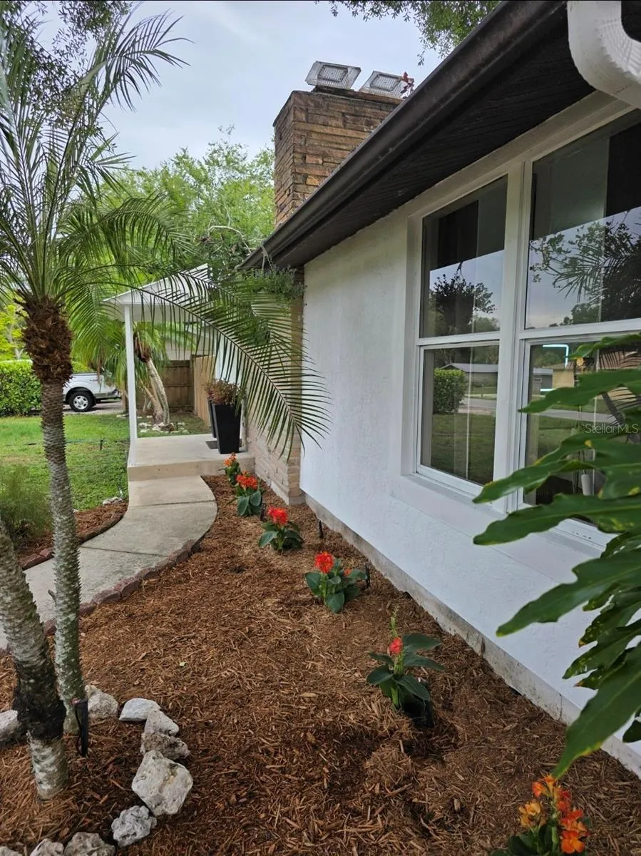 1205 WILLIS AVENUE Sarasota, FL 34232