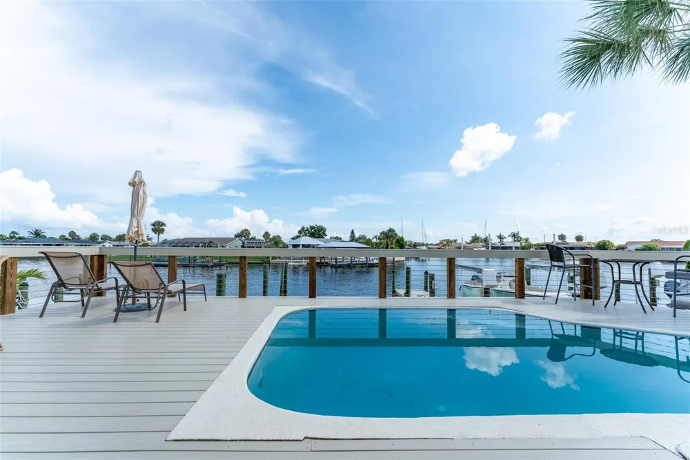 835 SYMPHONY ISLES BOULEVARD Apollo Beach, FL 33572
