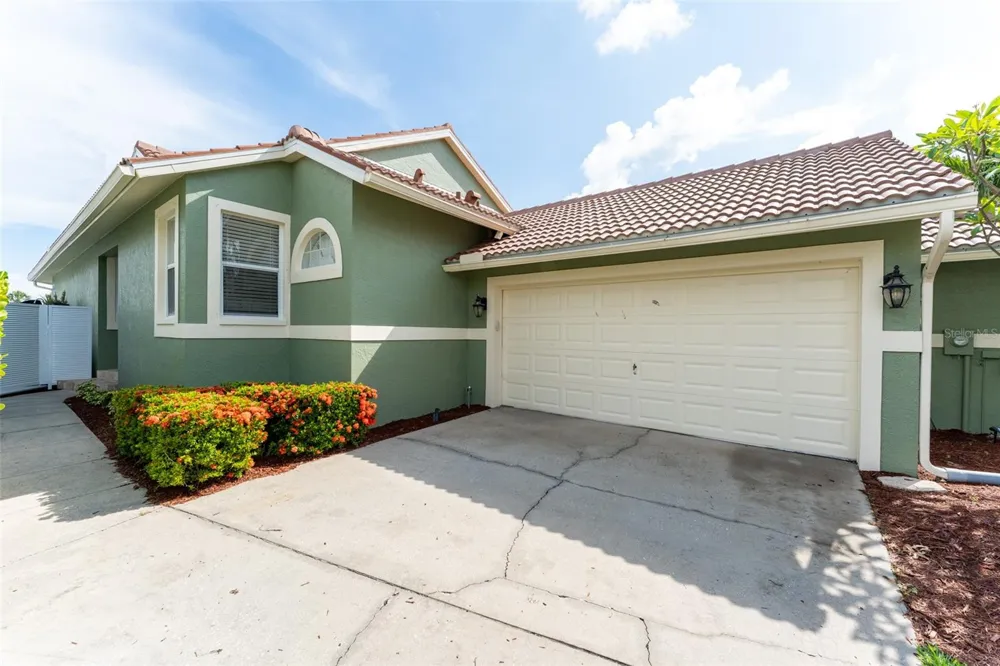 835 SYMPHONY ISLES BOULEVARD Apollo Beach, FL 33572