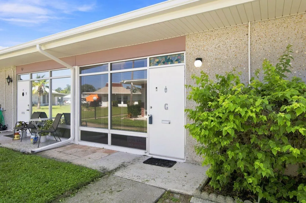 4349 TAHITIAN GARDENS CIRCLE #G Holiday, FL 34691