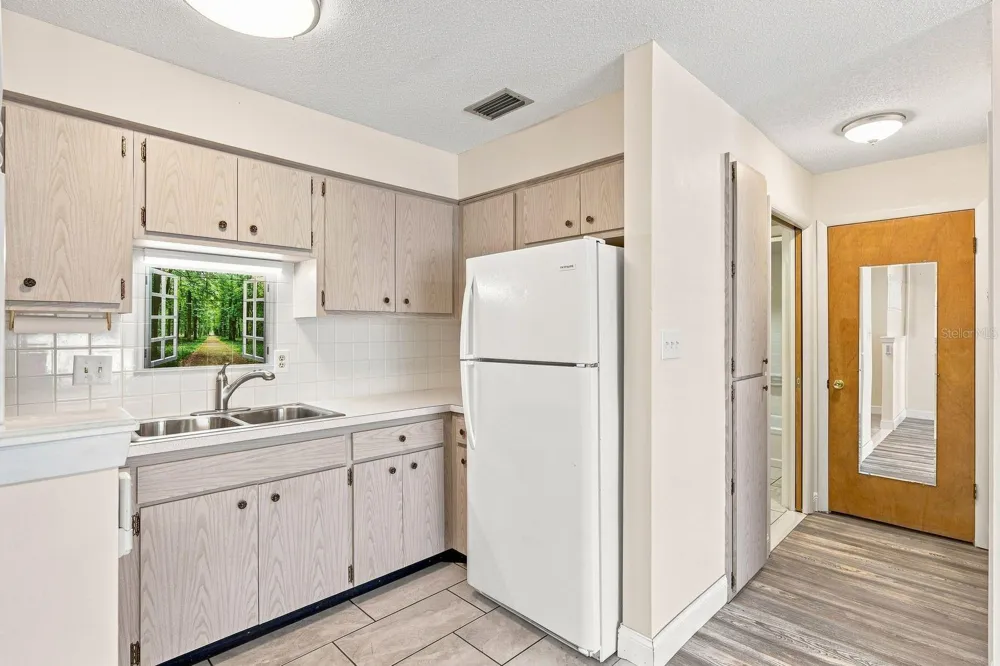 4349 TAHITIAN GARDENS CIRCLE #G Holiday, FL 34691