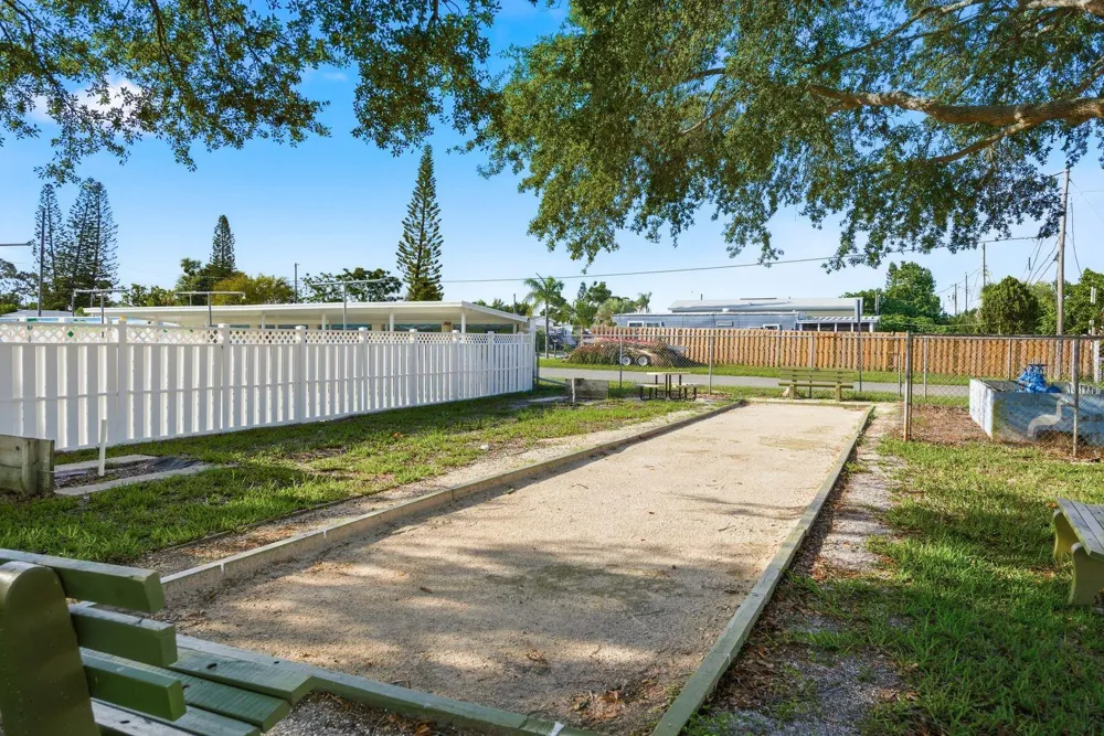 4349 TAHITIAN GARDENS CIRCLE #G Holiday, FL 34691