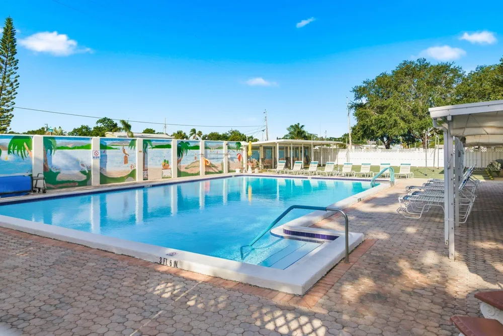 4349 TAHITIAN GARDENS CIRCLE #G Holiday, FL 34691