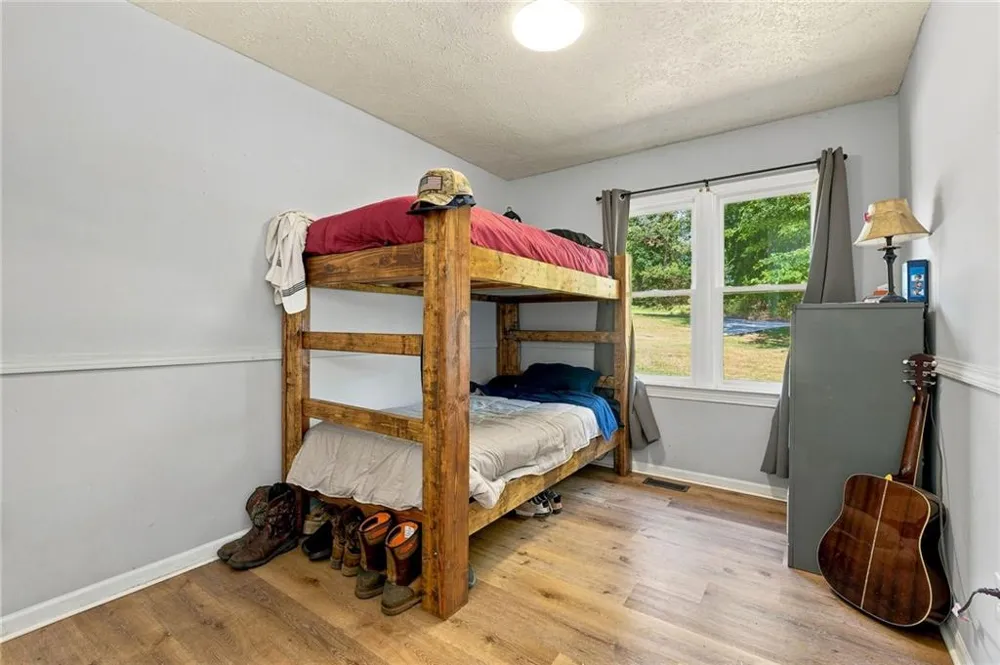 3016 Summer Lake Drive Gainesville, GA 30506