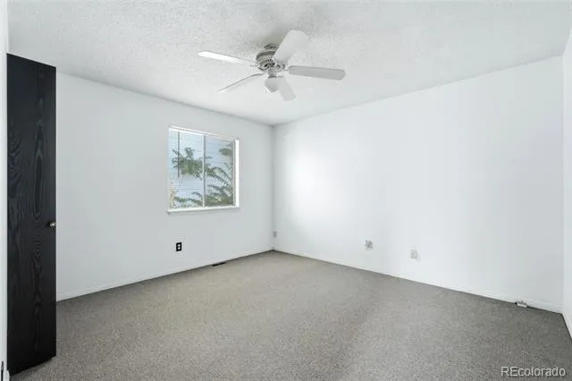 1553 S Carson Street Aurora, CO 80012
