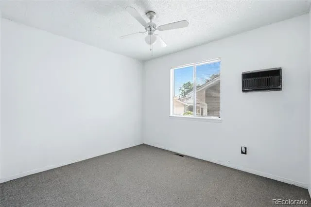 1553 S Carson Street Aurora, CO 80012