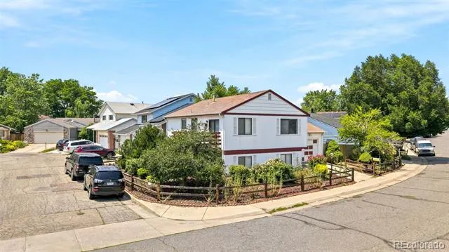 1553 S Carson Street Aurora, CO 80012