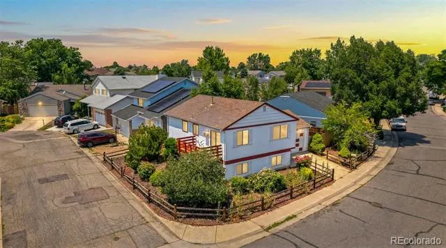 1553 S Carson Street Aurora, CO 80012